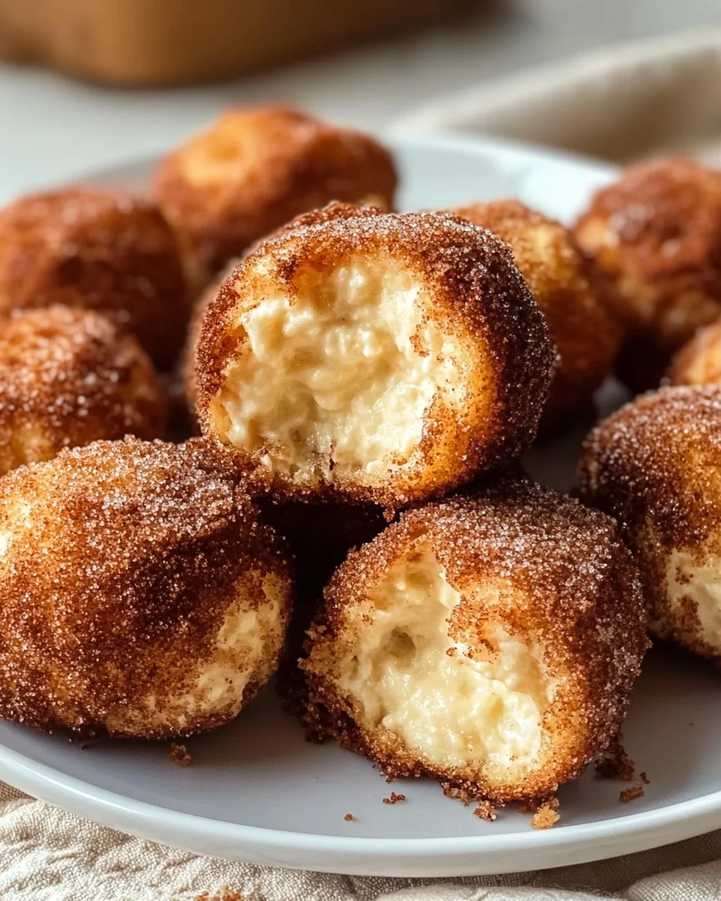 Knusprige Churro Käsekuchen-Bites aus der Heißluftfritteuse